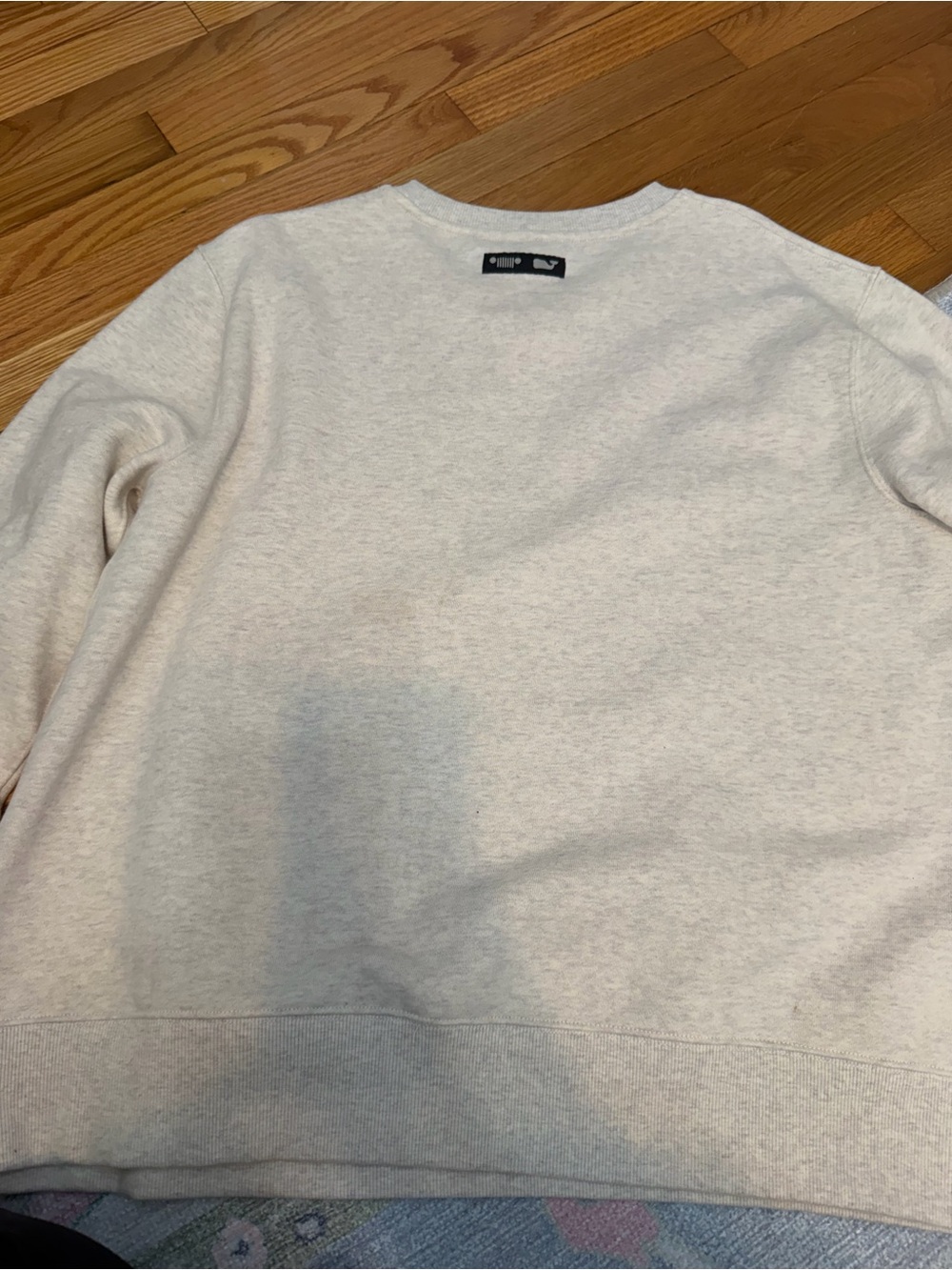 Vineyard Vines Cream Jeep Logo Crewneck Sweatshirt - Picture 3 of 5